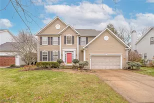 2939 Greenspire Ln, Fairlawn, OH 44333 - Photo 1