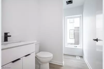 2494-2500 Thurman Avenue, Loveland, OH 44113 - Photo 14