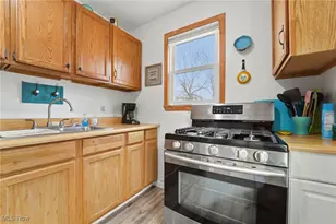 4877 Francis Dr, Geneva, OH 44041 - Photo 6