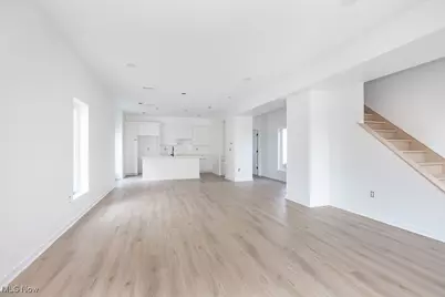 2494-2500 Thurman Avenue, Loveland, OH 44113 - Photo 2