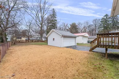 1433 17th Street NW, Canton, OH 44703 - Photo 4