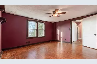 450 West Highland Drive, Zanesville, OH 43701 - Photo 38