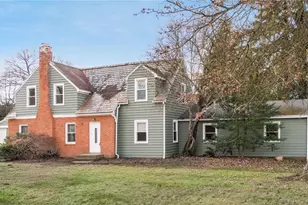 450 W Highland Dr, Zanesville, OH 43701 - Photo 2