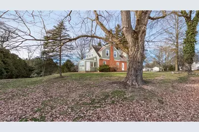 450 West Highland Drive, Zanesville, OH 43701 - Photo 6