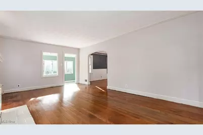 450 West Highland Drive, Zanesville, OH 43701 - Photo 16