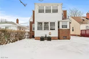 890 E 250th St, Euclid, OH 44132 - Photo 46