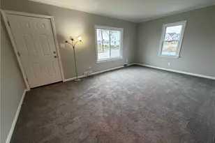 225 25th St NW, Barberton, OH 44203 - Photo 6