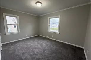 225 25th St NW, Barberton, OH 44203 - Photo 8