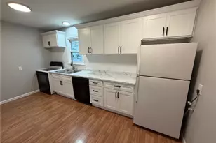 225 25th St NW, Barberton, OH 44203 - Photo 4