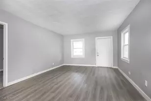 7805 Elton Ave, Loveland, OH 44102 - Photo 4