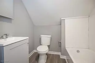 7805 Elton Ave, Loveland, OH 44102 - Photo 18