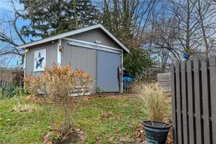 51 Portage Lakes Drive, Akron, OH 44319 - Photo 22