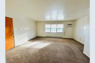 405 Colonial Drive #33, Steubenville, OH 43952 - Photo 8