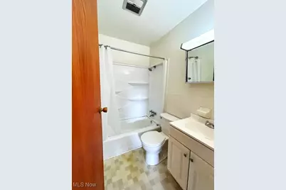 405 Colonial Drive #33, Steubenville, OH 43952 - Photo 12