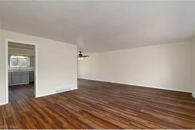 8671 Ashwood Drive, Strongsville, OH 44149 - Photo 6