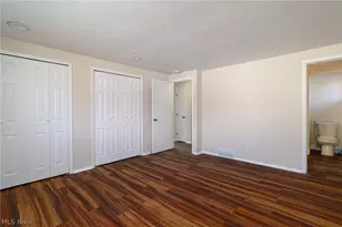 8671 Ashwood Dr, Strongsville, OH 44149 - Photo 18