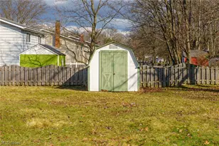 8671 Ashwood Dr, Strongsville, OH 44149 - Photo 26