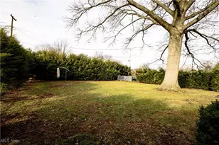 302 S Reeves Ave, Dover, OH 44622 - Photo 4