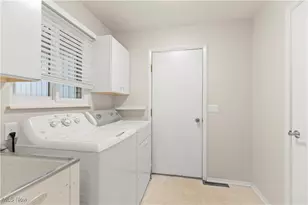 19341 Idlewood Trail, Strongsville, OH 44149 - Photo 34