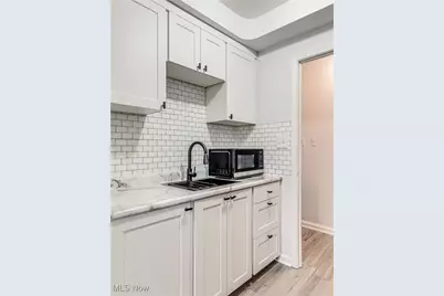 2671 Noble Road, Cleveland Heights, OH 44121 - Photo 8