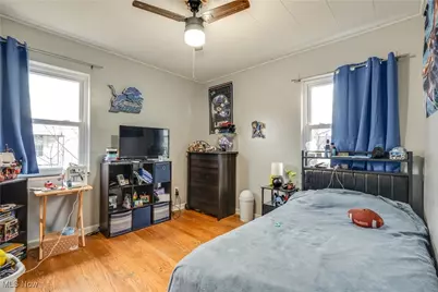 640 E Lake Avenue, Barberton, OH 44203 - Photo 16