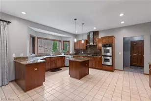 8220 Wilhite Dr, Wadsworth, OH 44281 - Photo 10