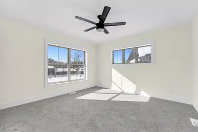 1881 Woodlawn Avenue, Loveland, OH 44112 - Photo 12