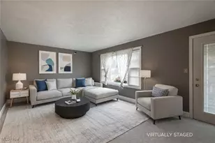 12855 Redwood Ave NW, Uniontown, OH 44685 - Photo 8