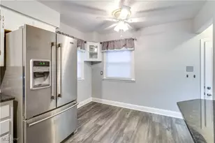 12855 Redwood Ave NW, Uniontown, OH 44685 - Photo 10