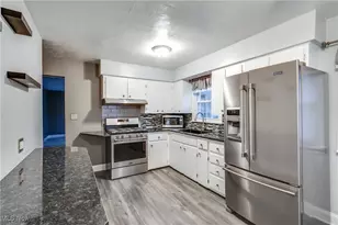 12855 Redwood Ave NW, Uniontown, OH 44685 - Photo 12