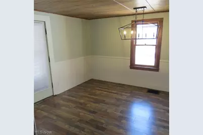 109 Park Avenue SE, Carrollton, OH 44615 - Photo 12