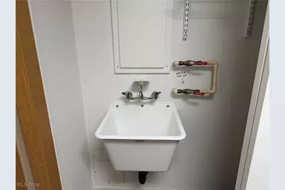 8815 Scotslanding Circle NW, Massillon, OH 44646 - Photo 26