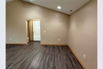 8815 Scotslanding Circle NW, Massillon, OH 44646 - Photo 14