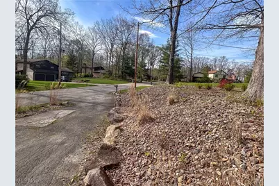 3013 Whispering Pines Drive, Canfield, OH 44406 - Photo 2