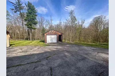 3013 Whispering Pines Drive, Canfield, OH 44406 - Photo 24