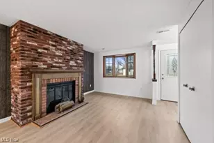 6006 Rosebelle Ave, North Ridgeville, OH 44039 - Photo 8