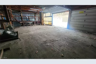 218 E Main Extension, Newcomerstown, OH 43832 - Photo 16