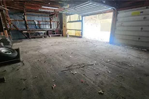 218 E Main Ext, Newcomerstown, OH 43832 - Photo 16