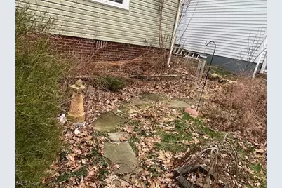 233 Shadyside Court, Alliance, OH 44601 - Photo 32