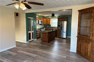 7 Fox Hill Terrace, Parkersburg, WV 26104 - Photo 2