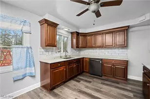 8751 Broadview Rd, Grandview Heights, OH 44147 - Photo 10