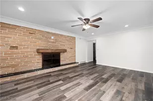 8751 Broadview Rd, Grandview Heights, OH 44147 - Photo 6