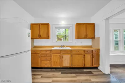 3345 Desota Avenue #2/UP, Cleveland Heights, OH 44118 - Photo 12