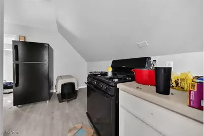 1523 Winchester Avenue, Oakwood, OH 44107 - Photo 12