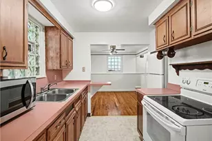 2200 Carabel Ave, Oakwood, OH 44107 - Photo 16