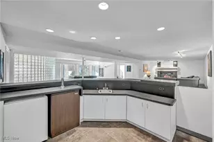 8709 Deer Creek Dr, Grandview Heights, OH 44147 - Photo 36