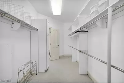 8709 Deer Creek Drive, Grandview Heights, OH 44147 - Photo 24