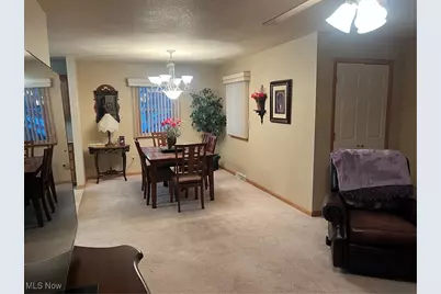 1860 Massachusetts Avenue #2, Poland, OH 44514 - Photo 14