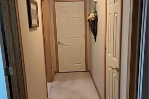 1860 Massachusetts Ave, Poland, OH 44514 - Photo 24