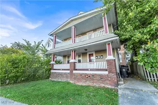 1239 W 115th St, Loveland, OH 44102 - Photo 2